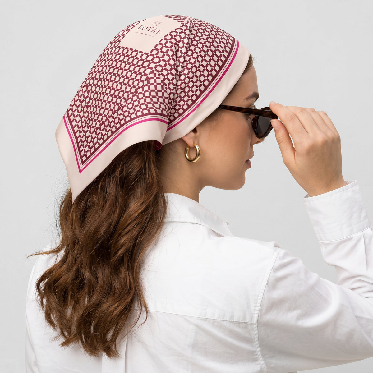 Human Scarf · Bordeaux Pattern
