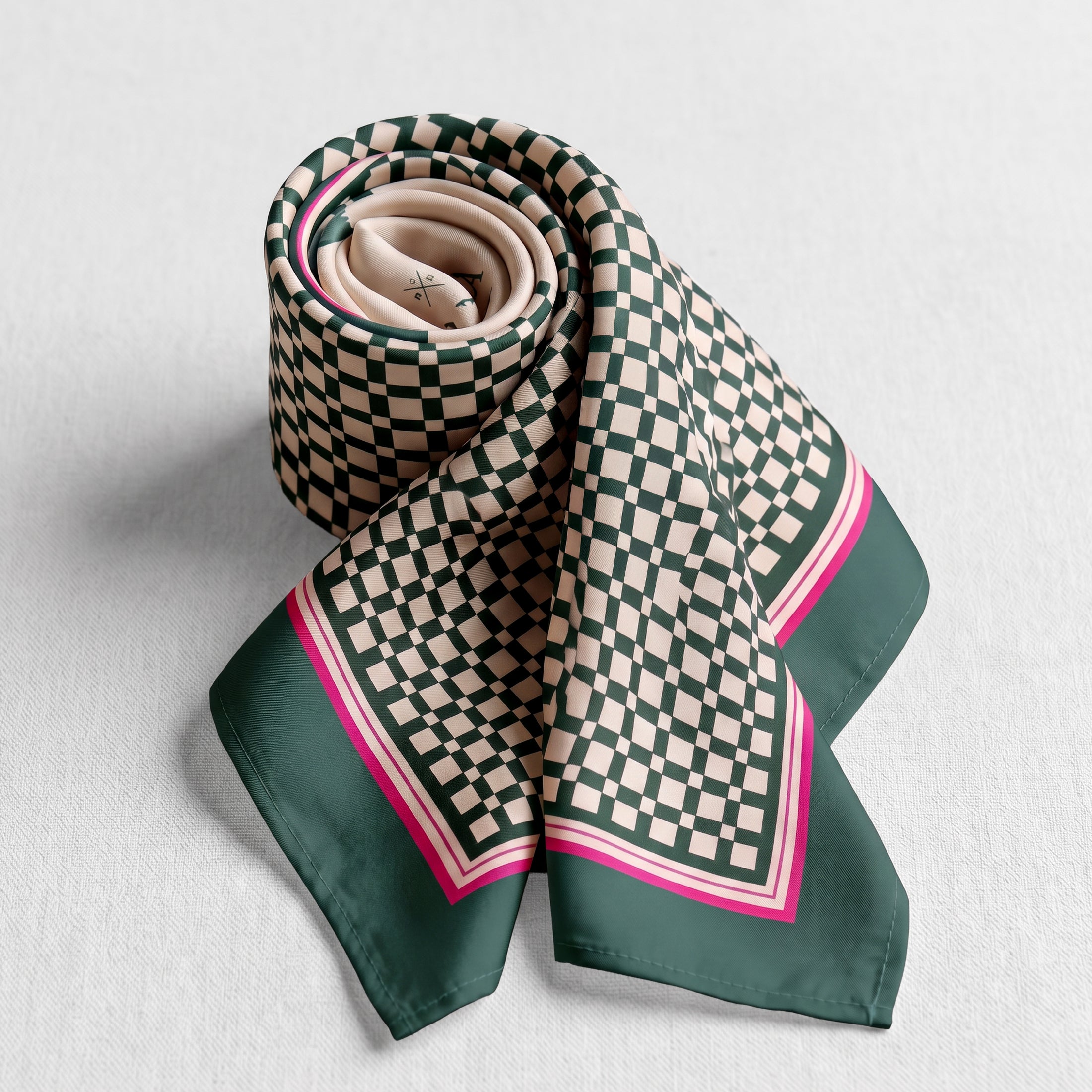 Human Scarf · Green Pattern